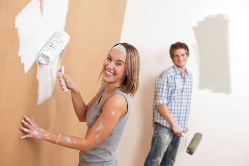 sơn lại tường cũ dán giấy dán tường
